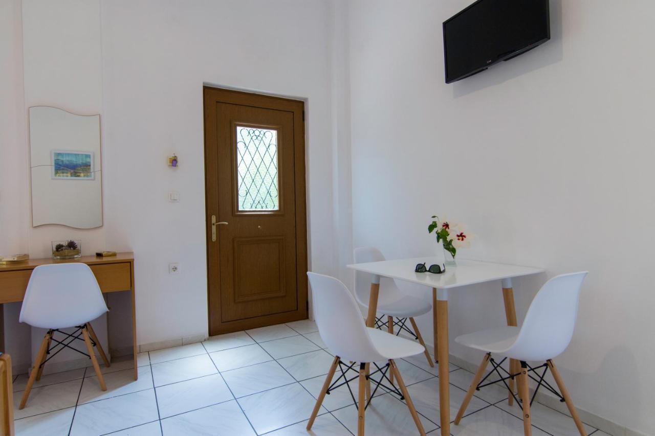 Natsios Apartments Vlachopoulatika Ngoại thất bức ảnh